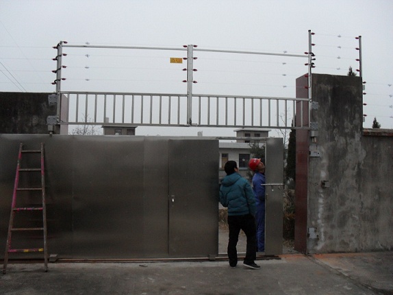 5c510fbf32f0d.jpg 11858.jpg